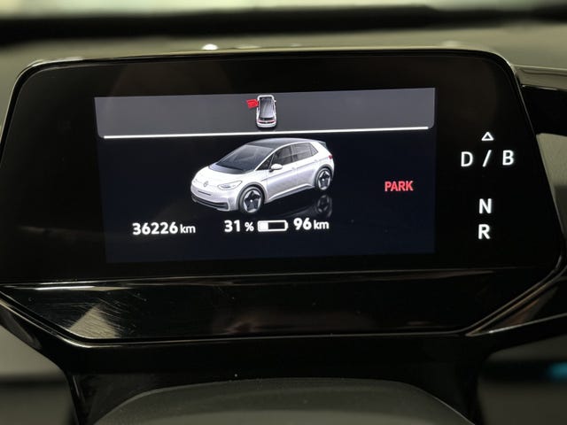 2021 VOLKSWAGEN ID.3 - 13