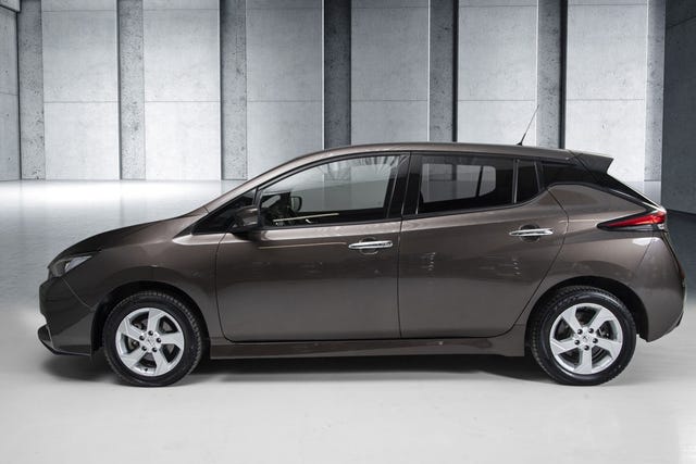 SJNFAAZE1U0111513 2020 NISSAN LEAF-5