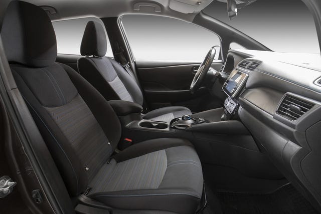 2020 NISSAN LEAF - 20