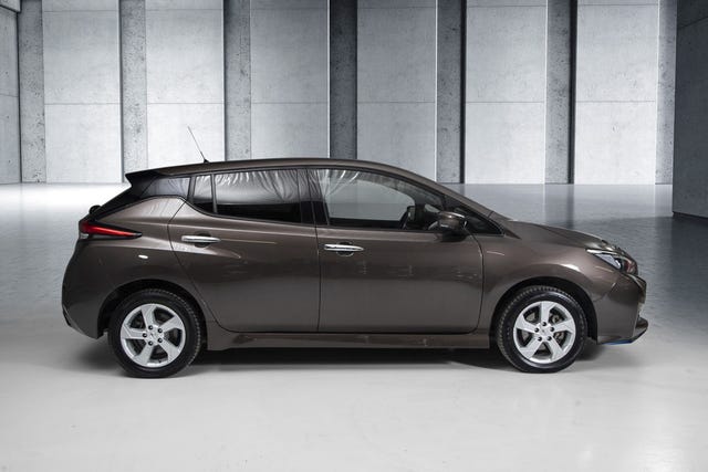 SJNFAAZE1U0111513 2020 NISSAN LEAF-3