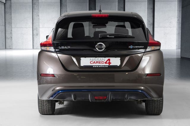 2020 NISSAN LEAF - 9