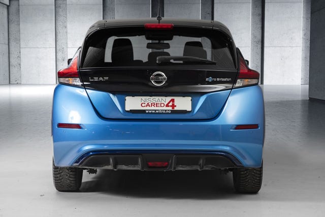 2020 NISSAN LEAF - 9