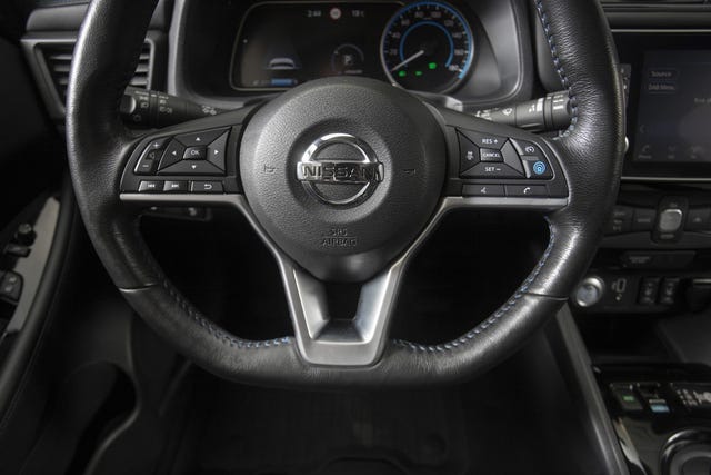 2020 NISSAN LEAF - 19