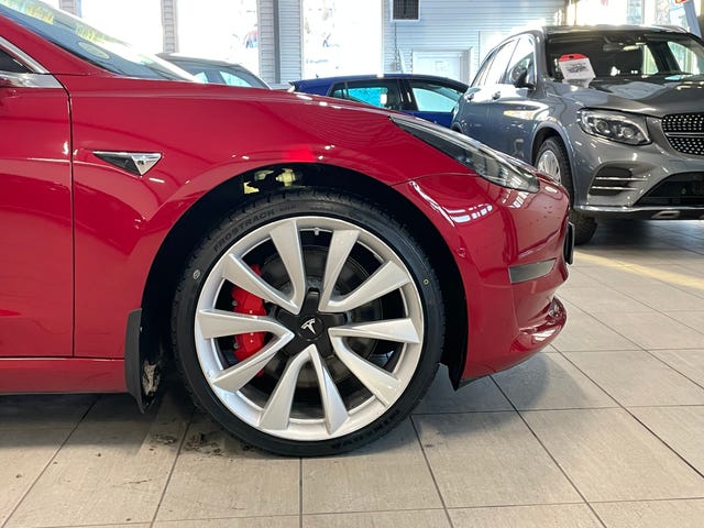5YJ3E7EB7KF342390 2019 TESLA MODEL 3-2