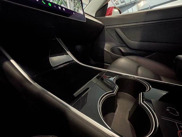 2019 TESLA MODEL 3 - 30