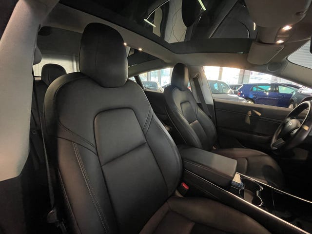 2019 TESLA MODEL 3 - 14
