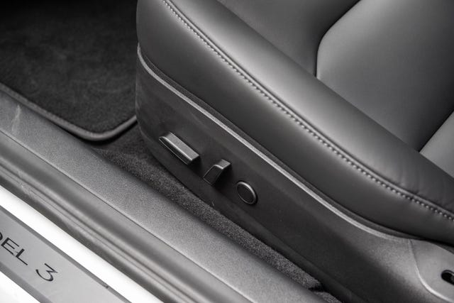 2022 TESLA MODEL 3 - 13