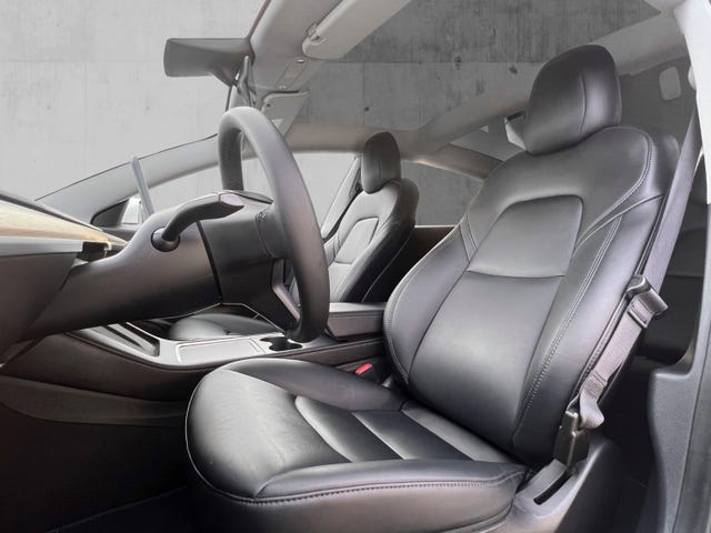 5YJ3E7EC8MF894976 2021 TESLA MODEL 3-4