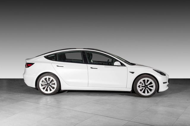 LRW3E7EK4MC341324 2021 TESLA MODEL 3-4