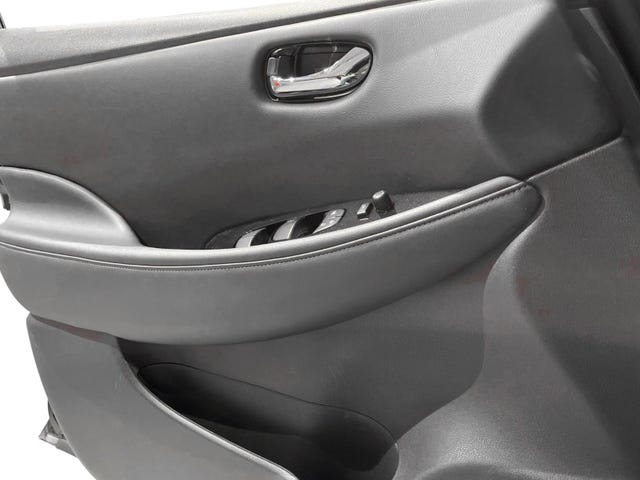 2019 NISSAN LEAF - 10