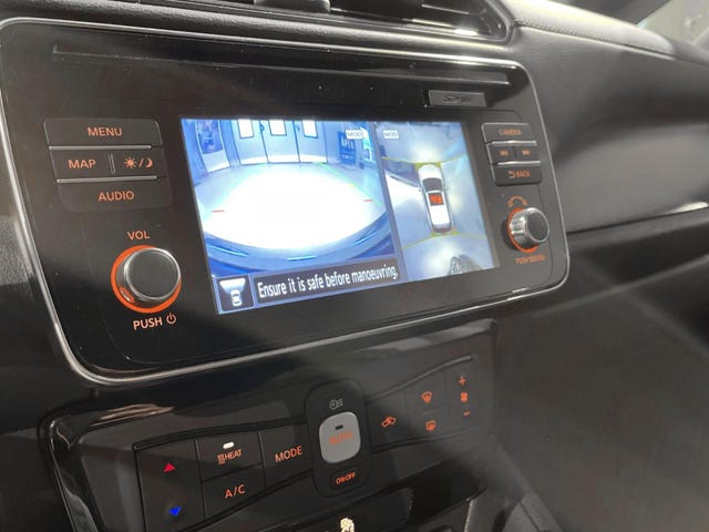 2019 NISSAN LEAF - 12