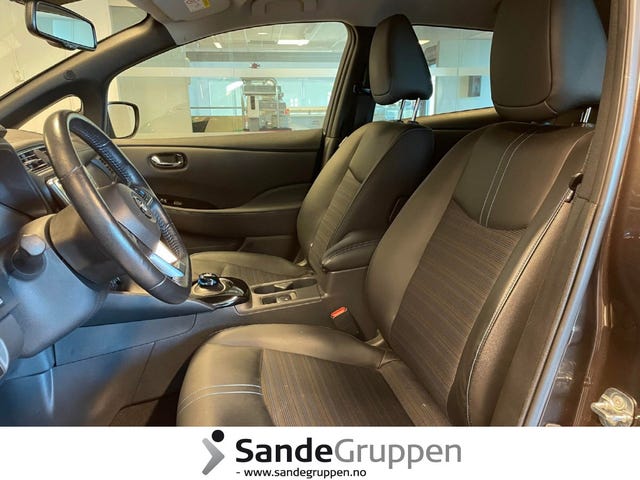 2019 NISSAN LEAF - 10