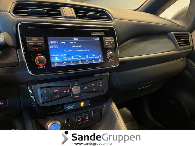 2019 NISSAN LEAF - 18