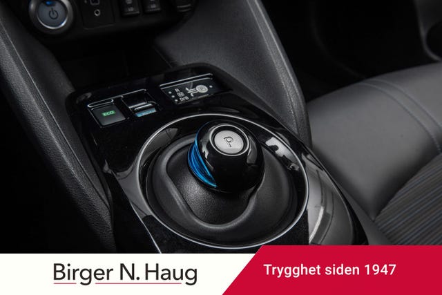 2020 NISSAN LEAF - 10