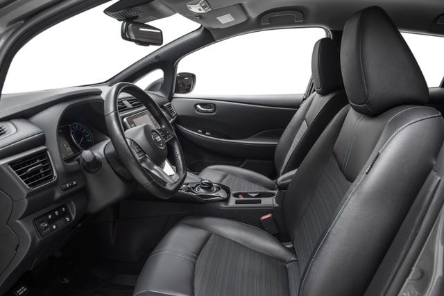 2020 NISSAN LEAF - 9