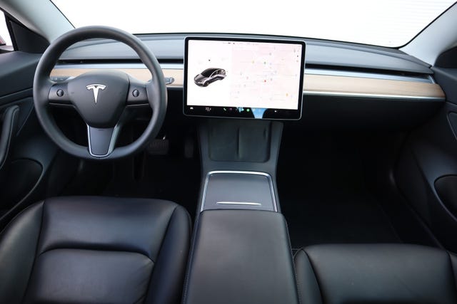 2021 TESLA MODEL 3 - 24