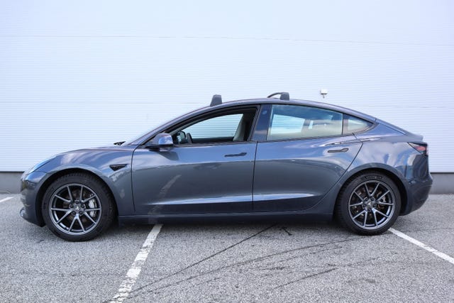 5YJ3E7EB8MF830945 2021 TESLA MODEL 3-1