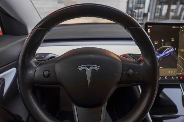 2019 TESLA MODEL 3 - 10