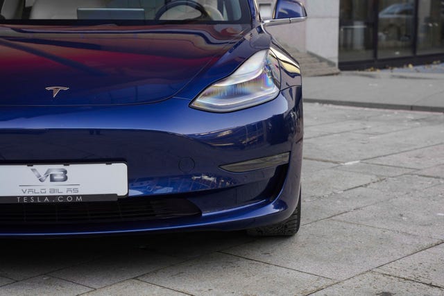 5YJ3E7EB8KF203076 2019 TESLA MODEL 3-4