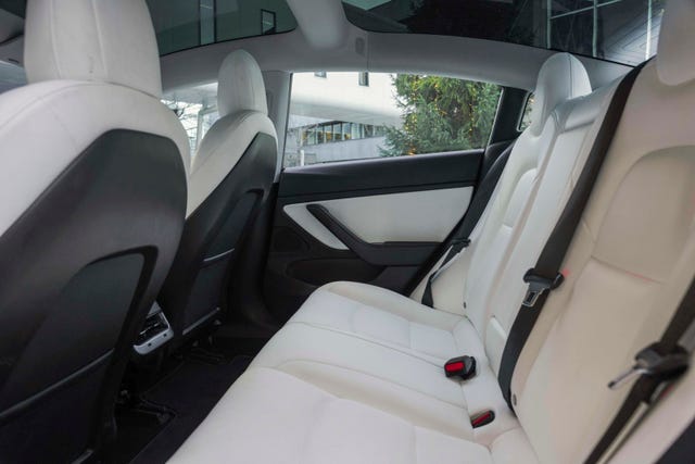 2019 TESLA MODEL 3 - 17
