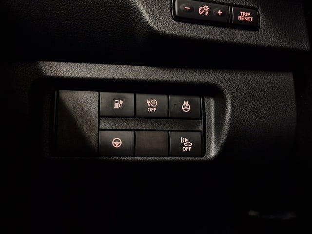 2019 NISSAN LEAF - 24