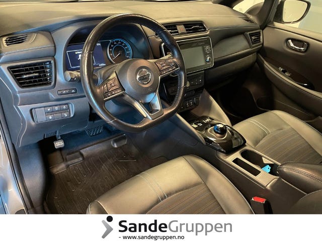 2019 NISSAN LEAF - 12