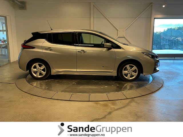 2019 NISSAN LEAF - 8