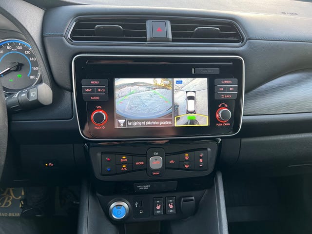 2019 NISSAN LEAF - 16