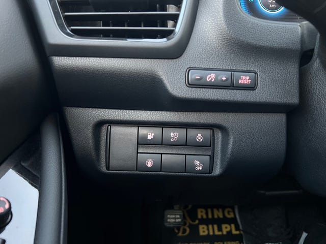 2019 NISSAN LEAF - 21