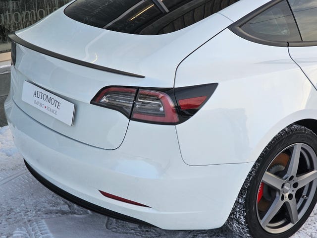 2021 TESLA MODEL 3 - 18