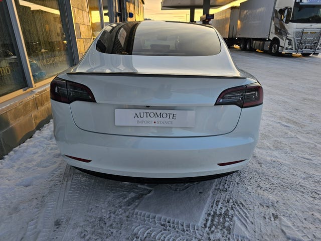 2021 TESLA MODEL 3 - 9