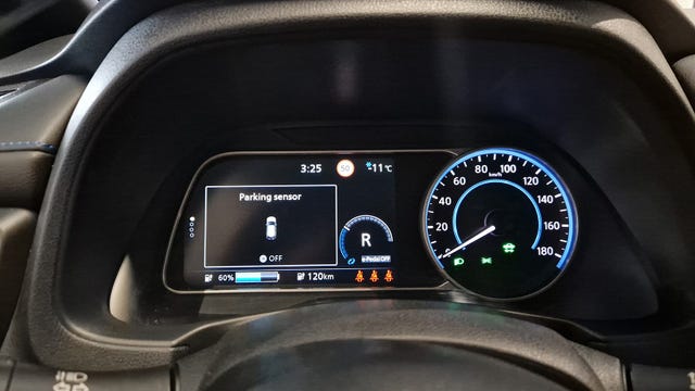 2020 NISSAN LEAF - 18