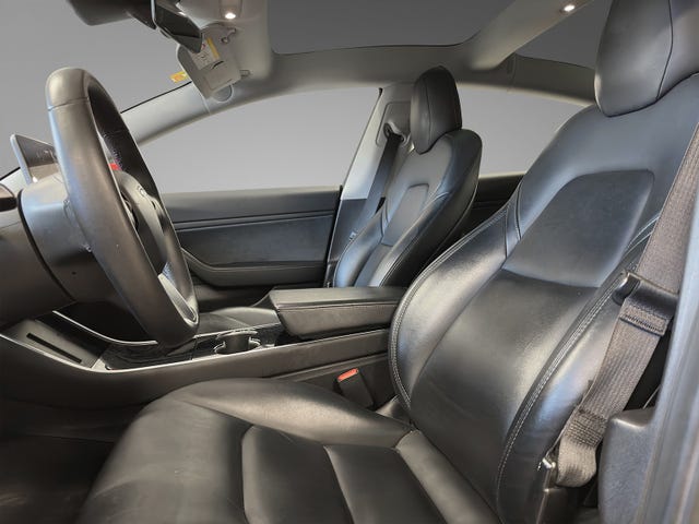 2019 TESLA MODEL 3 - 8