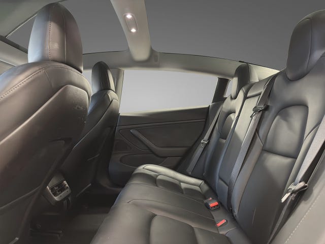 2019 TESLA MODEL 3 - 11
