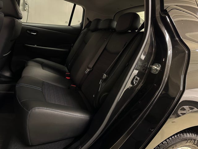 2020 NISSAN LEAF - 27