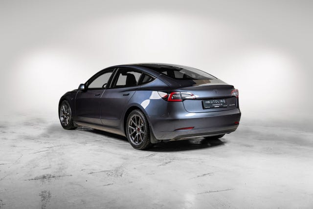 2021 TESLA MODEL 3 - 8