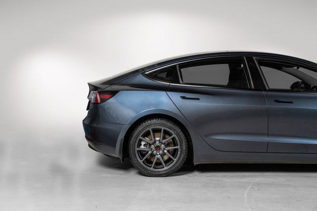 5YJ3E7EB1MF818717 2021 TESLA MODEL 3-2