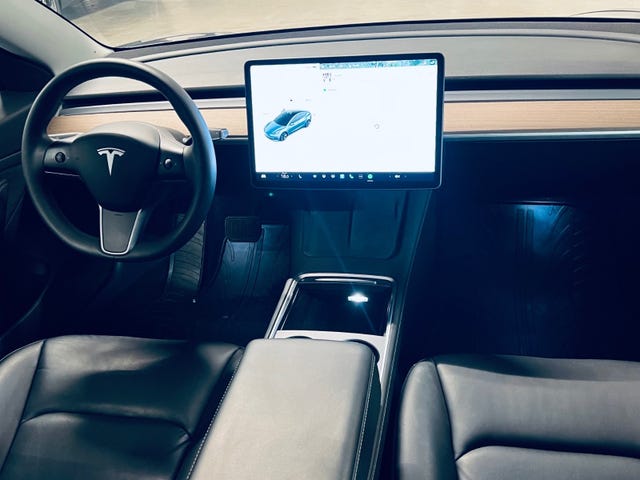 2021 TESLA MODEL 3 - 9