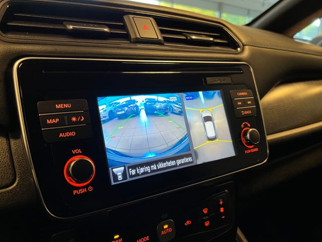 2019 NISSAN LEAF - 23