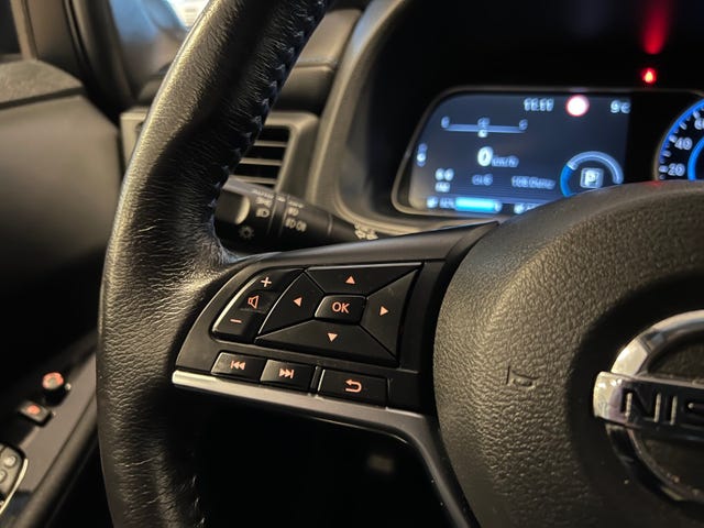 2019 NISSAN LEAF - 15