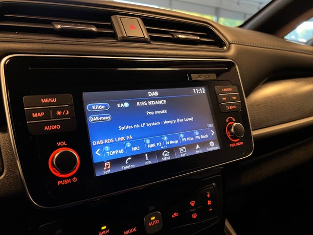 2019 NISSAN LEAF - 18