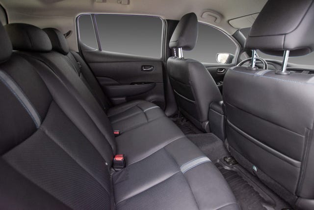 2019 NISSAN LEAF - 27