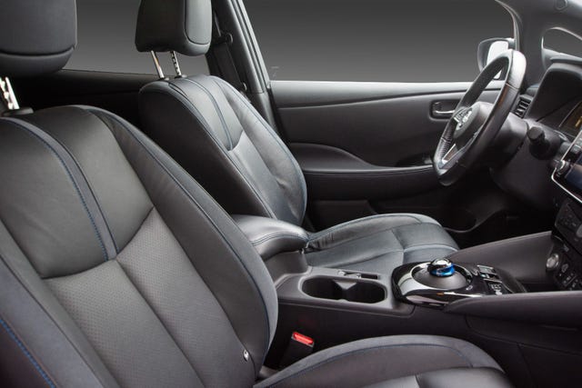2019 NISSAN LEAF - 18