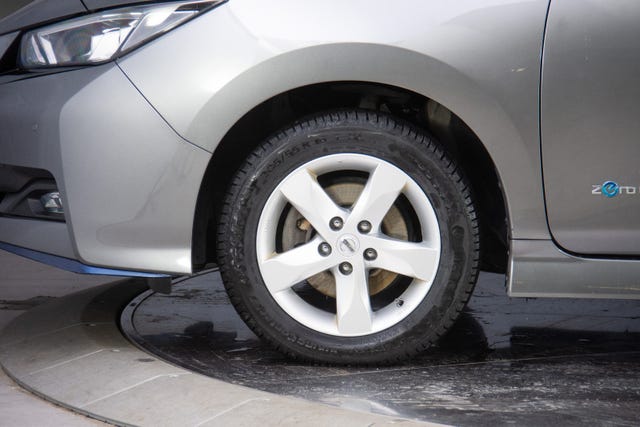 SJNFAAZE1U0077081 2019 NISSAN LEAF-3