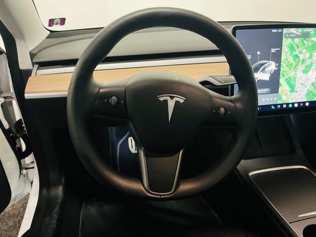 2021 TESLA MODEL 3 - 24