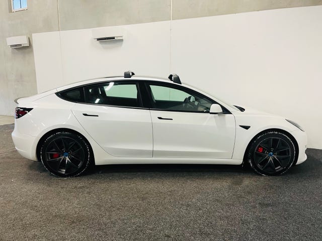 2021 TESLA MODEL 3 - 22