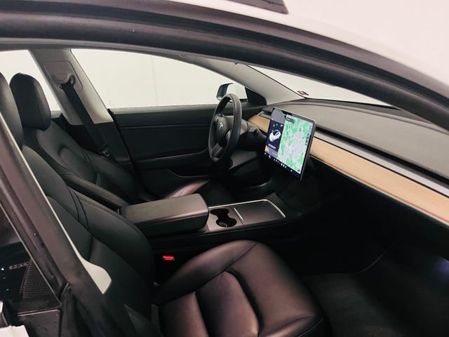 2021 TESLA MODEL 3 - 23