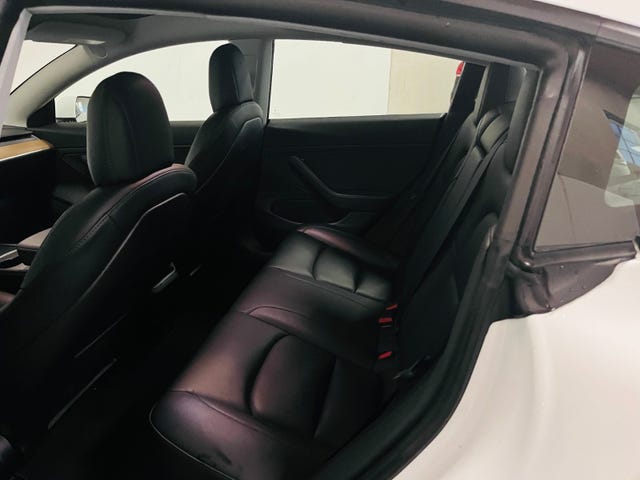2021 TESLA MODEL 3 - 27
