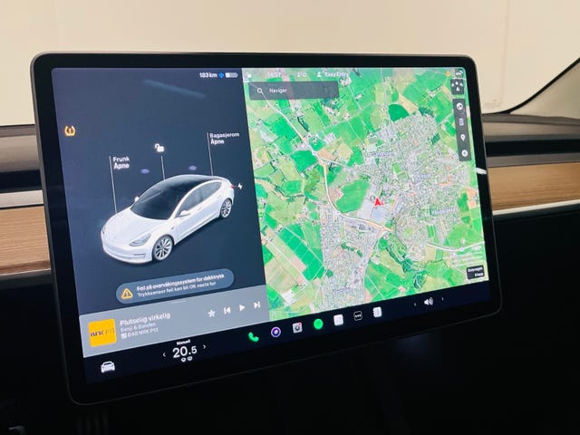 2021 TESLA MODEL 3 - 25