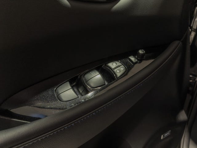 2020 NISSAN LEAF - 13